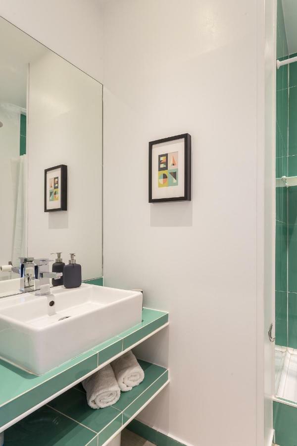 ליסבון Three Bedroom Apartment In Historical Centre -Bairro Alto מראה חיצוני תמונה